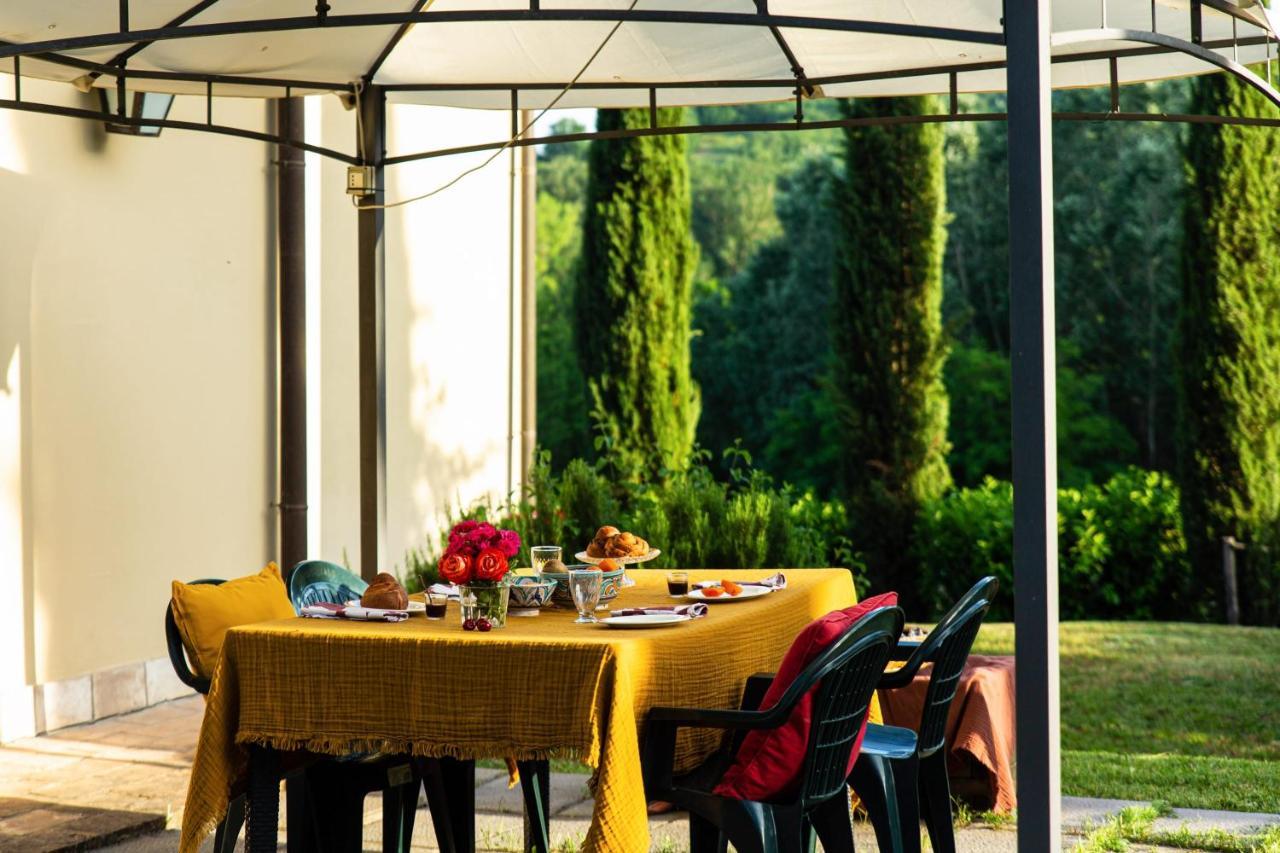 Via Francigena Cottage In The Green San Gimignano Exterior photo